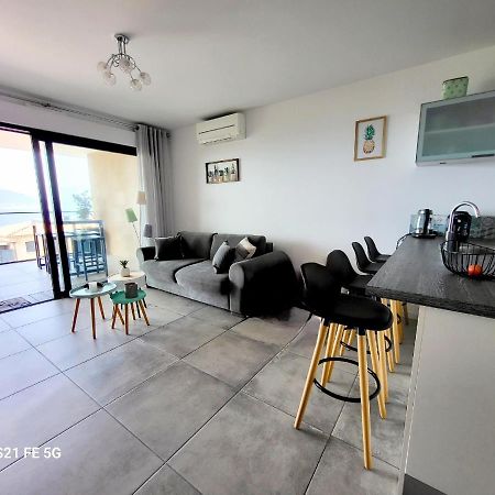 Appartement De Standing Bord De Mer Pietrosella Экстерьер фото