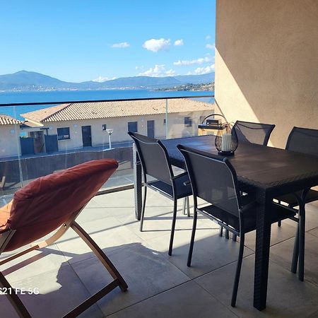 Appartement De Standing Bord De Mer Pietrosella Экстерьер фото