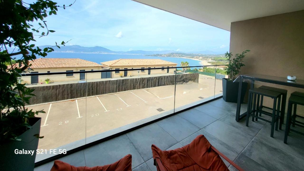 Appartement De Standing Bord De Mer Pietrosella Экстерьер фото