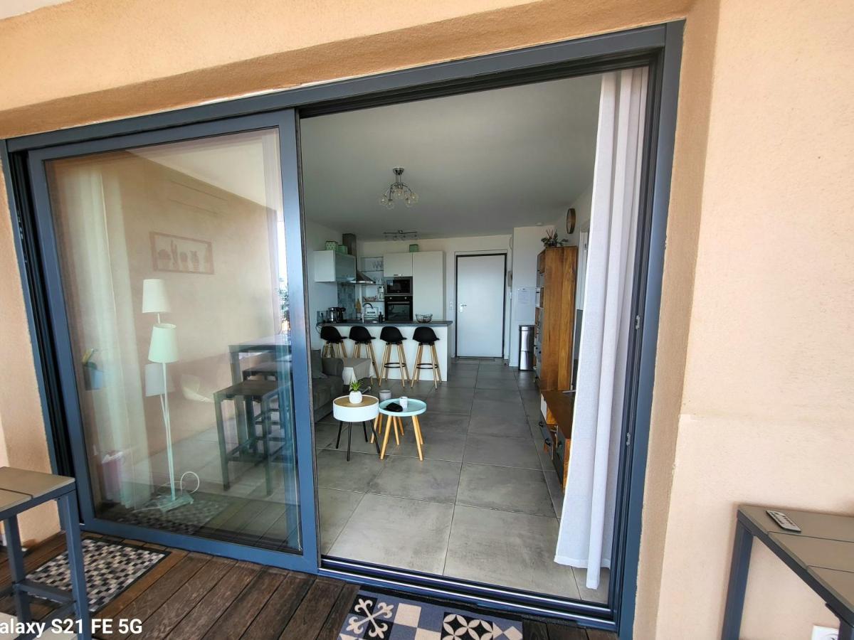 Appartement De Standing Bord De Mer Pietrosella Экстерьер фото